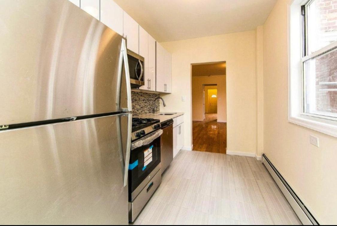 Homestay Stunning, Spacious House In Brooklyn, Nyc!